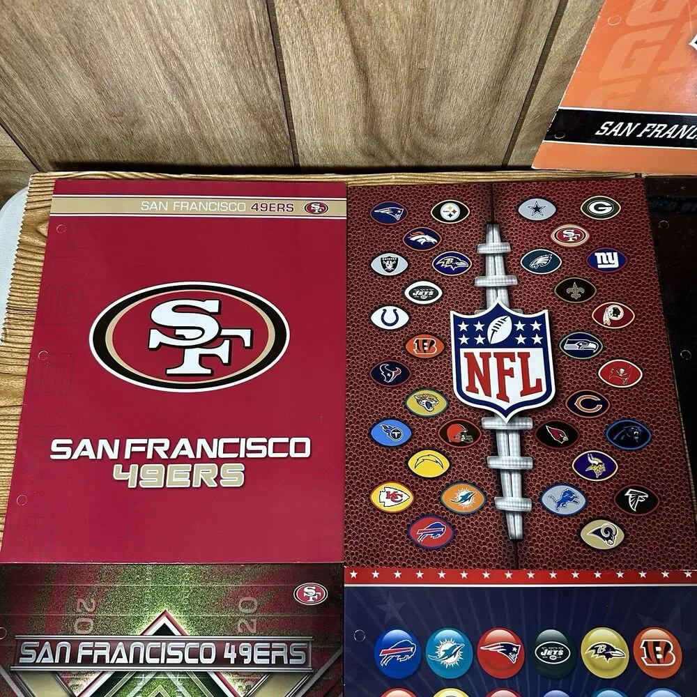 San Francisco Giants 49ers Pocket Folders C.R. Gibson Markings 9.5”x12” School‎